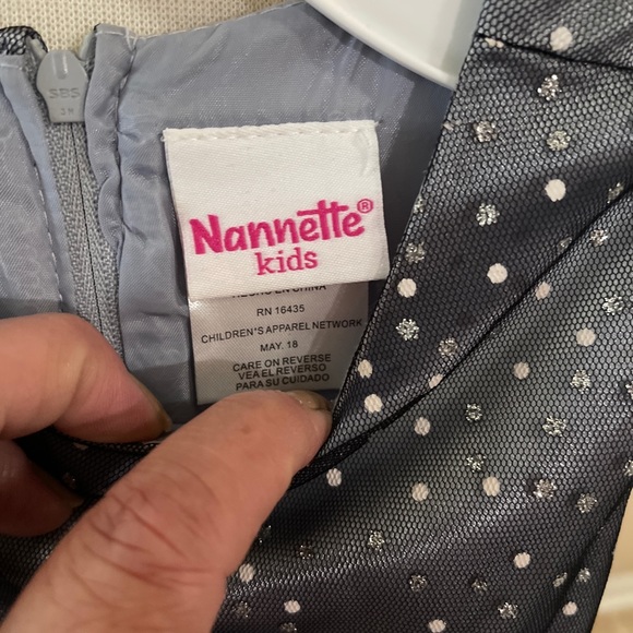 Nannette Kids Gray & Black Spakle Dress Size 4 - Picture 4 of 6